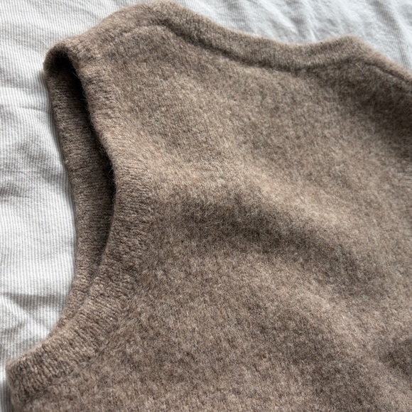 Demylee mohair wool VEST only DEMYLEE sleeveless sweater boxy SWEATER VEST small - Picture 7 of 8